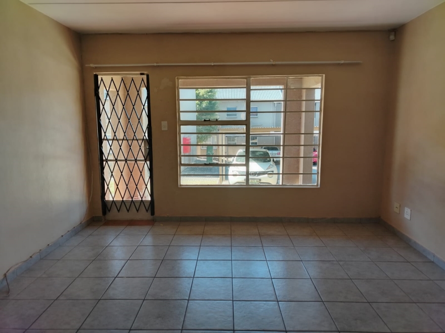 3 Bedroom Property for Sale in Geelhoutpark North West